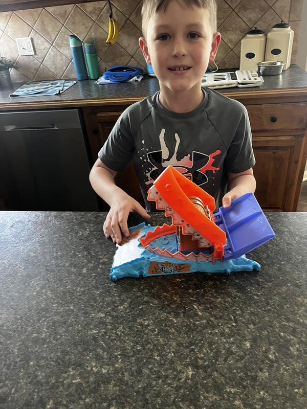 Review Thumbnail Image 0 233748511