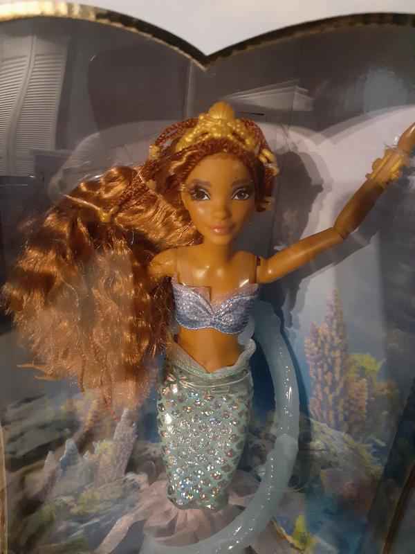 Disney Princesses Style Series poupée mannequin Ariel, poupée de collection  Deluxe avec accessoires, La petite sirène, pour enfants dès 6 ans 