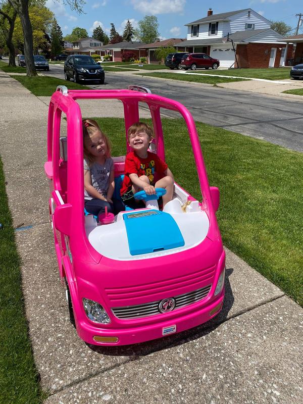 giant barbie car