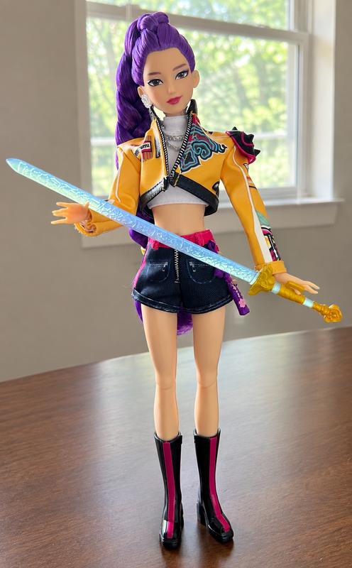 Customer photo for "Great k-pop doll"