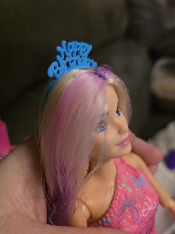 Hair changed to pink with warm hands