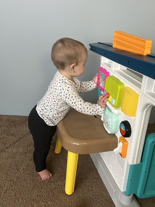 Checking out her reflection!