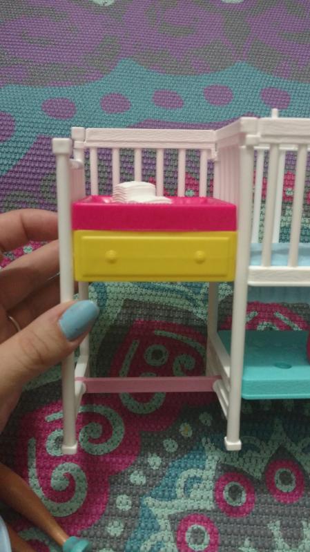 Non-functioning drawer :(