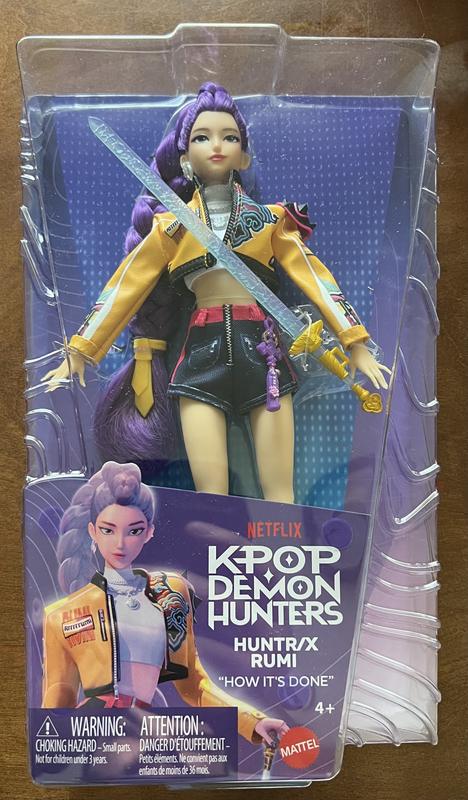 Customer photo for "Great k-pop doll"