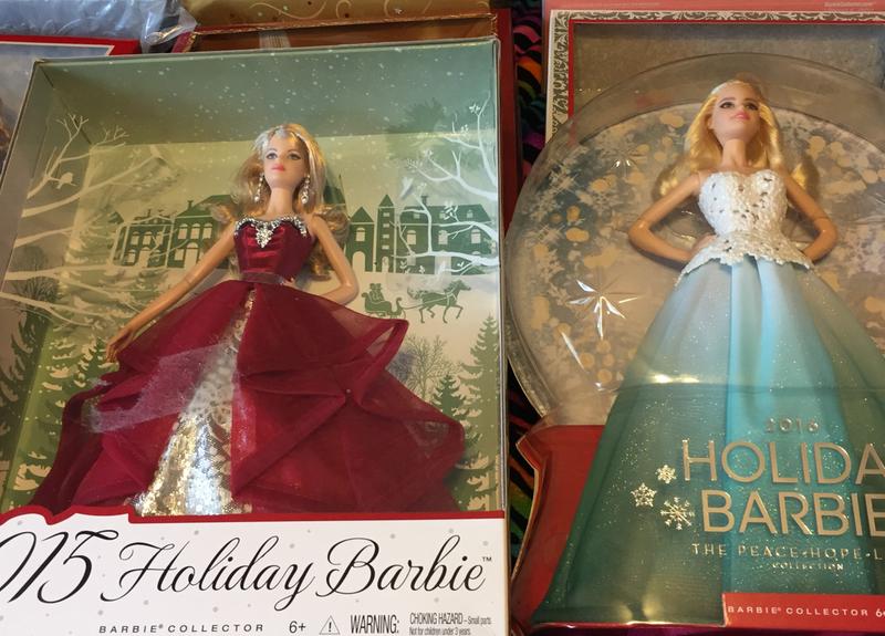 barbie collector 2018 holiday doll