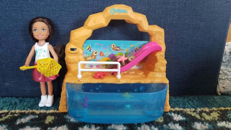 Barbie Club Chelsea Doll with Aquarium Playset & Accessories 