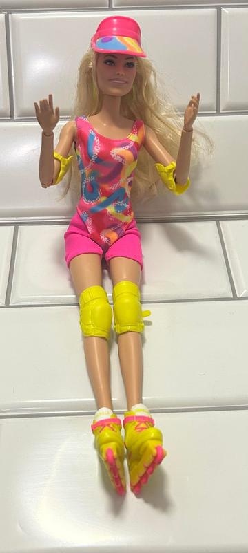Barbie The Movie In-Line Skating Outfit Collectible Ken Doll with Visor,  Knee Pads & Inline Skates 