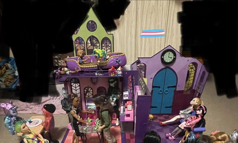 Monster High The Coffin Bean Playset HHK65 | Mattel