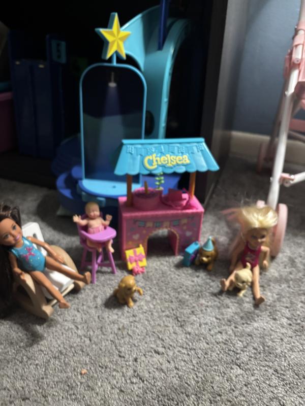 Customer carousel item 7.