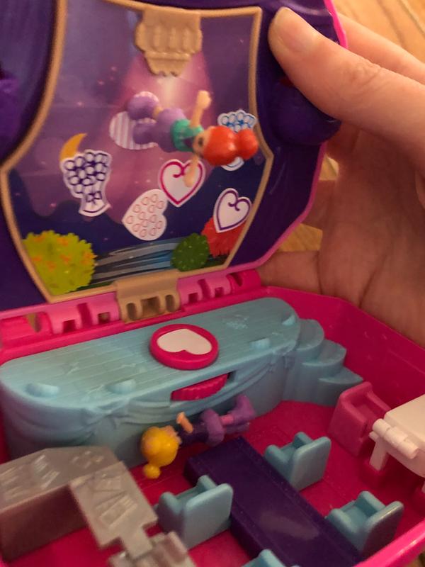 Sticks nicely; even sideways