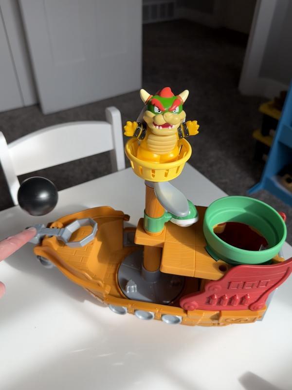 Customer carousel item 9.