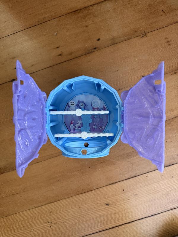 Customer carousel item 4.