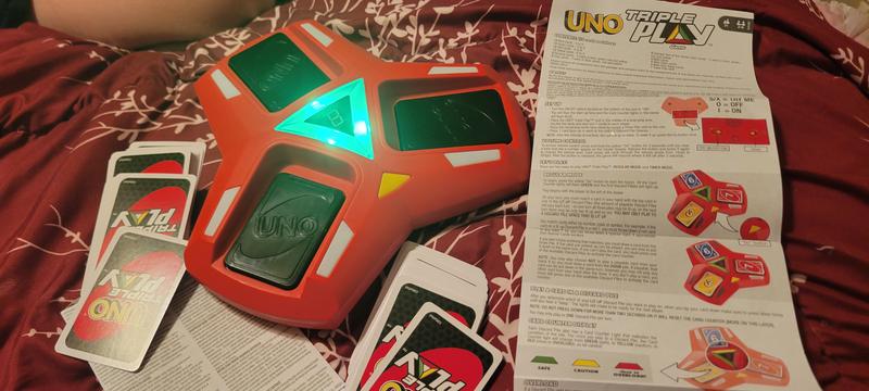  Mattel Games UNO Triple Play Card Game with Card-Holder Unit  with Lights & Sounds & 112 Cards, Kid, Teen & Adult Game Night Gift Ages 7  Years & Older, HCC21 