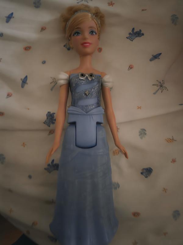 Customer carousel item 9.