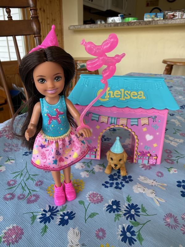 Customer carousel item 3.