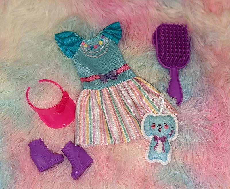 Included clothing and accessories.