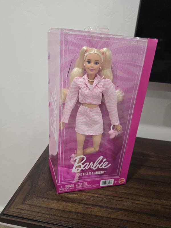 Customer carousel item 7.