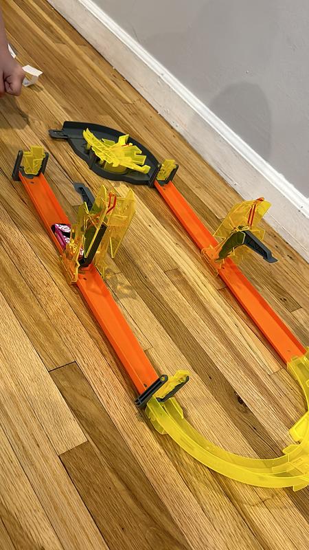 Easy to build, play, and put away.