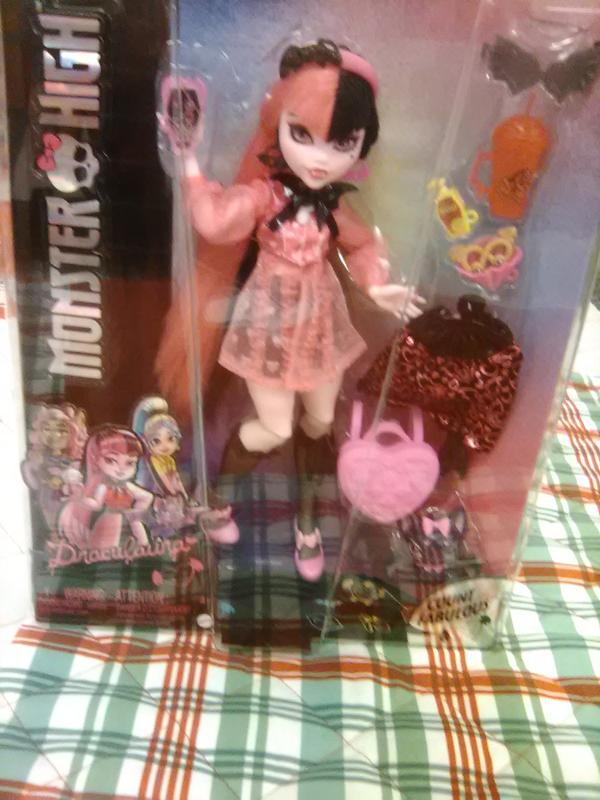 This will be an xmas gift, so did not take it out of package, as I'd NEVER be able to get it back in correctly and want recipient to know that it's BRAND new, not used