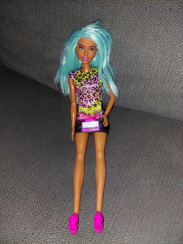 Barbie Makeup Artist Doll Mattel