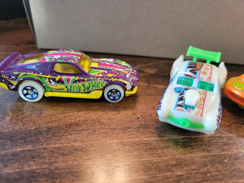 Review Thumbnail Image 0 234857756