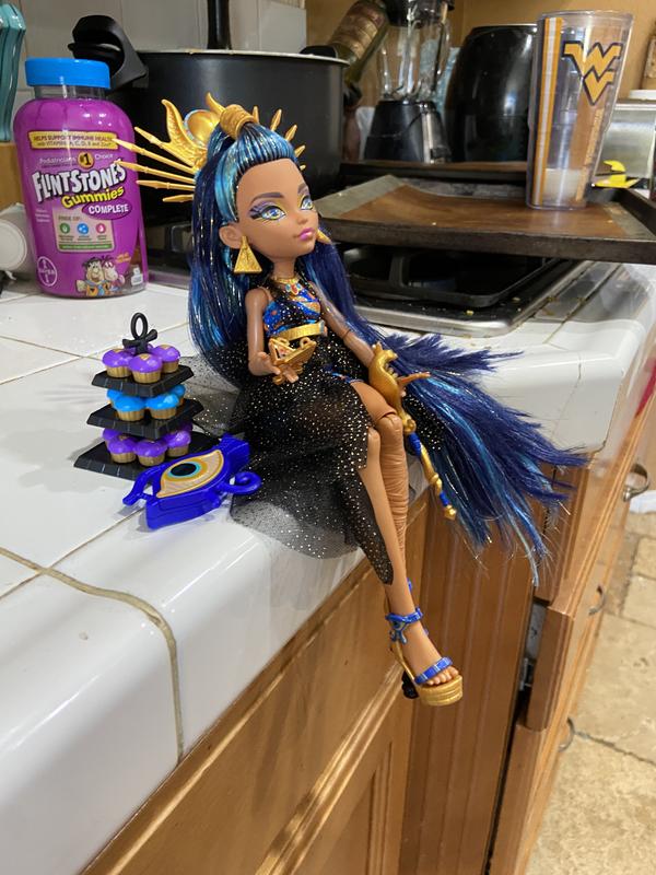 Monster High Cleo De Nile Doll in Monster Ball Party Dress with Themed  Accessories Like a Scepter