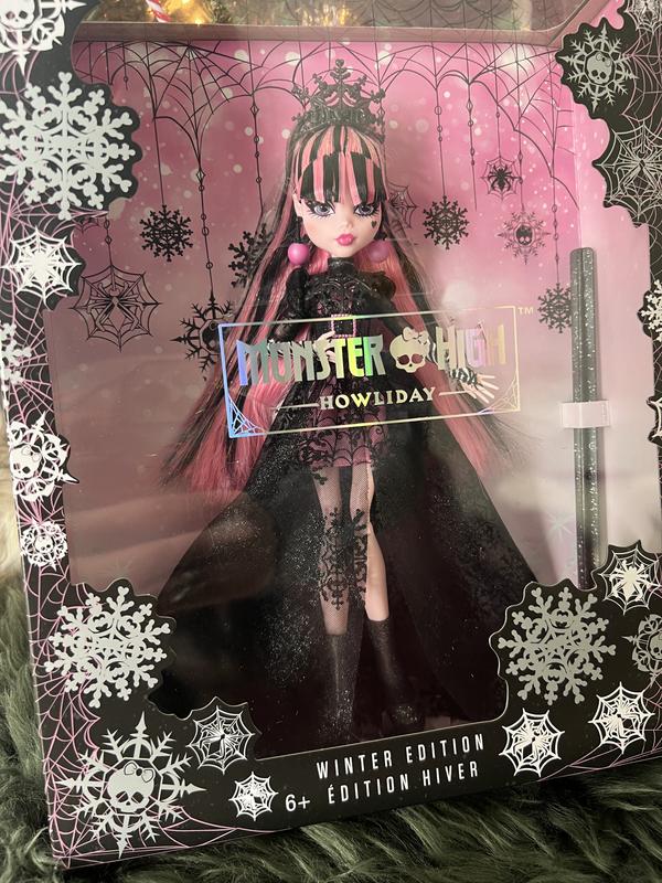 Monster High Draculaura Doll, Special Howliday Winter Edition NEW