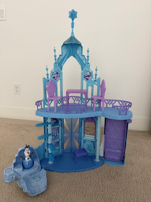 Inside of castle with Olaf