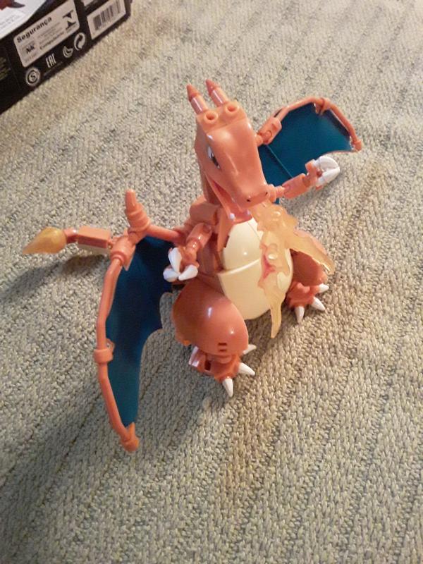 MEGA Pokemon Building Toy Kit Charizard (222 Pieces) with 1 Action