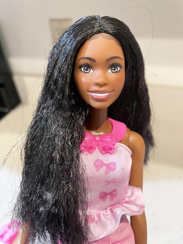 Customer photo for "Great Barbie for solo play!"