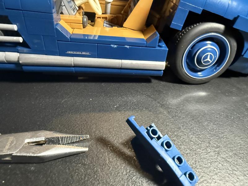 Customer carousel item 6.