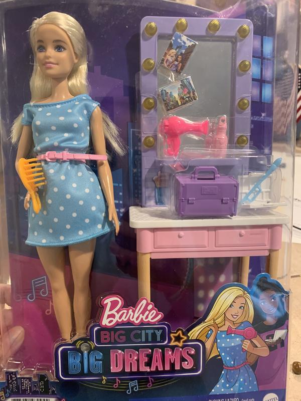 Perfect Barbie doll and play set