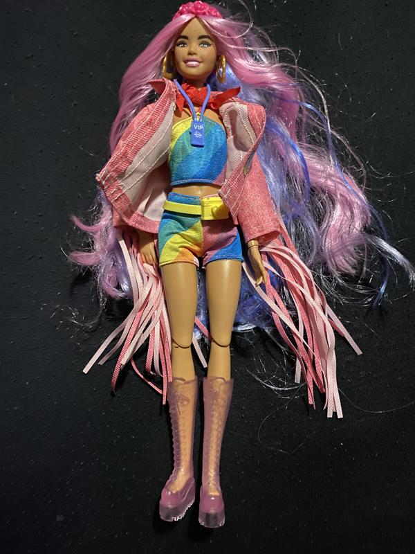 Barbie - Poupée voyageuse (Mattel)