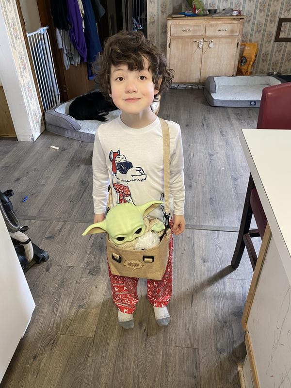 Baby Yoda on the move