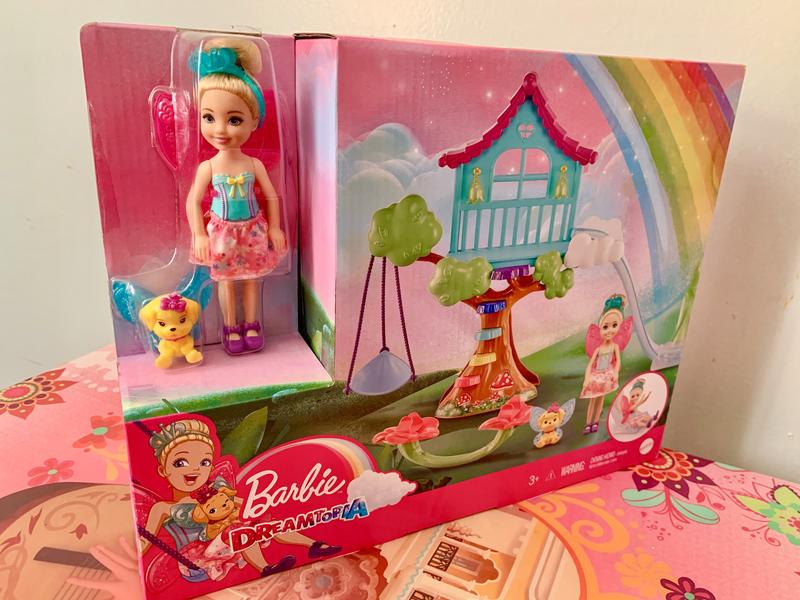 Barbie Dreamtopia Chelsea Fairy Doll and Fairytale Treehouse