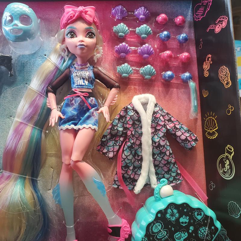  Monster High Doll, Lagoona Blue Spa Day Set with Wear