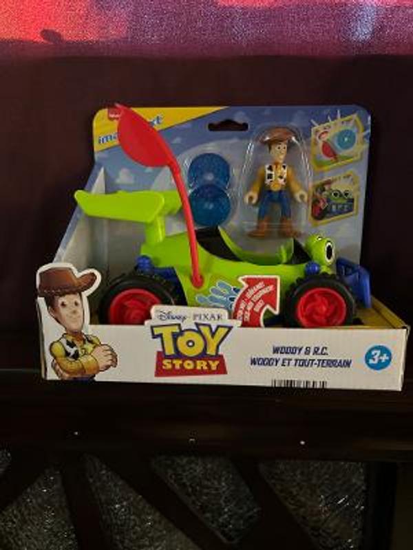 Customer carousel item 4.