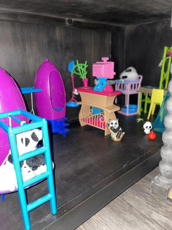 Barbie Panda Care and Rescue Playset with Doll, 2 Color-Change Pandas & 20+  Accessories 