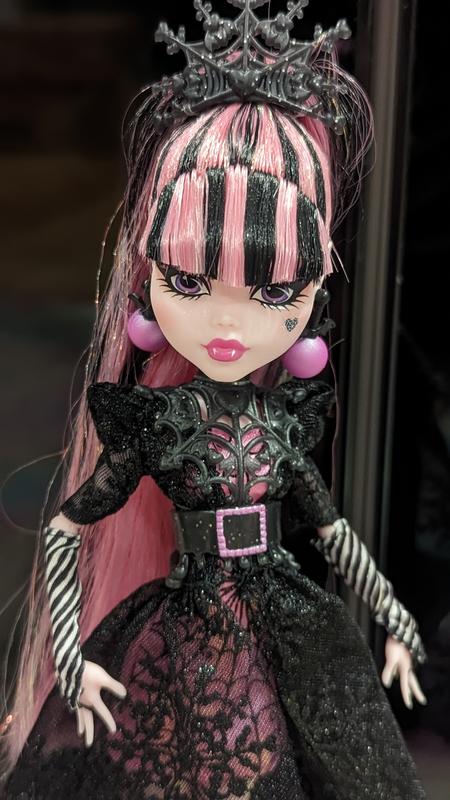 Draculaura Doll, Special Howliday Edition - poupée Monster High