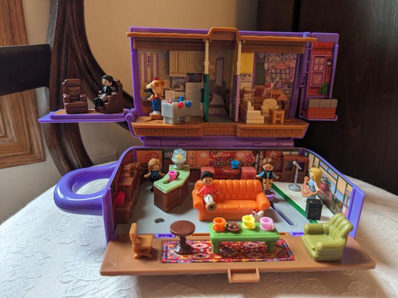  Polly Pocket Playset, Friends Compact With 6 Dolls and