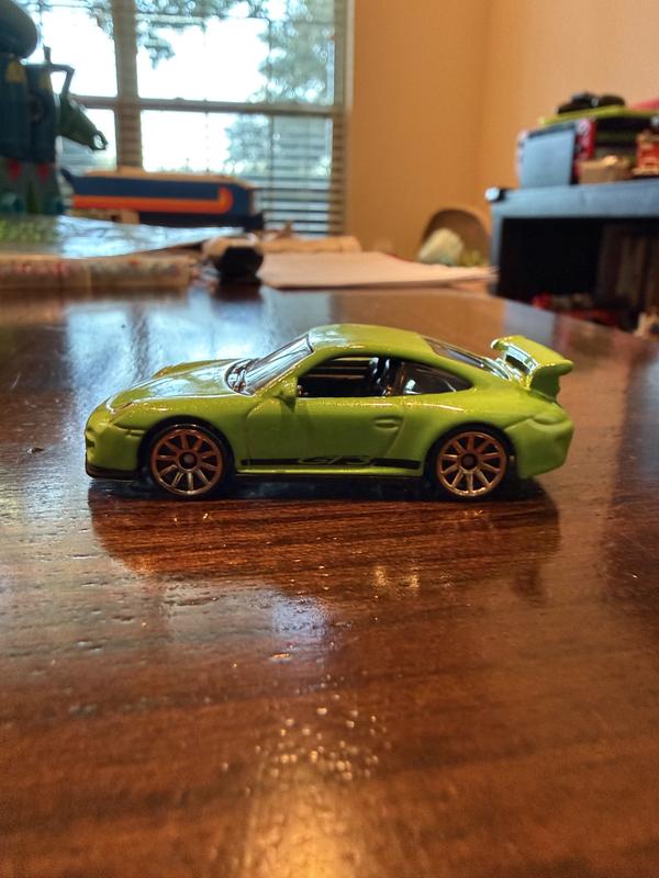 Review Thumbnail Image 3 245557801