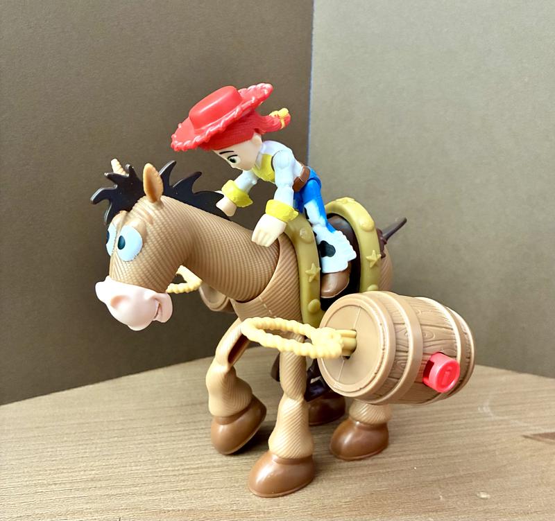 Customer carousel item 3.
