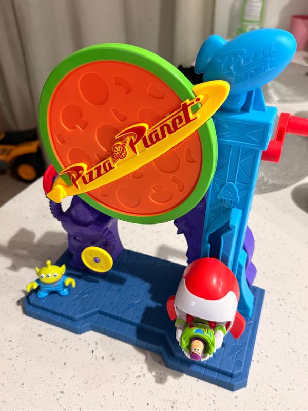 Customer carousel item 5.