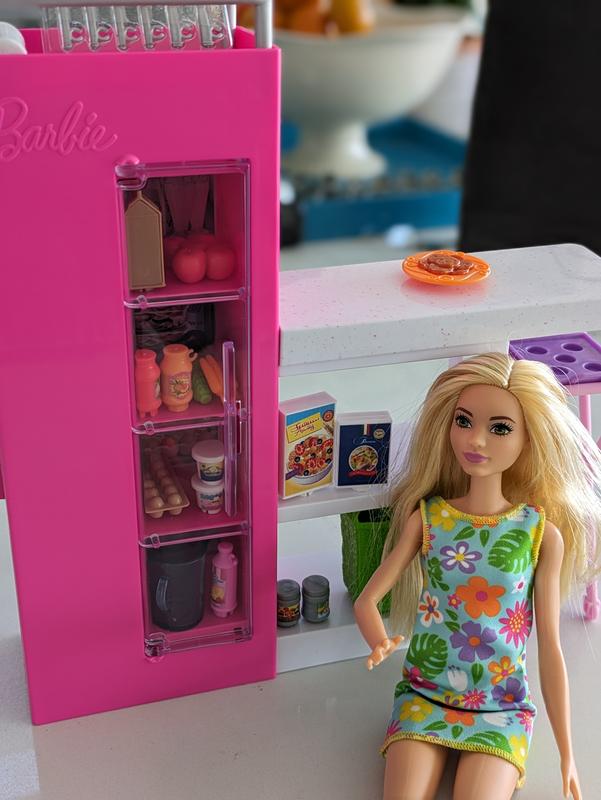 Coffret Le Restaurant de Barbie avec une poupée Barbie, plus de 30  Accessoires et 6 Zones de Jeux dont la Cuisine