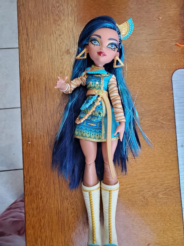 doll without accessories