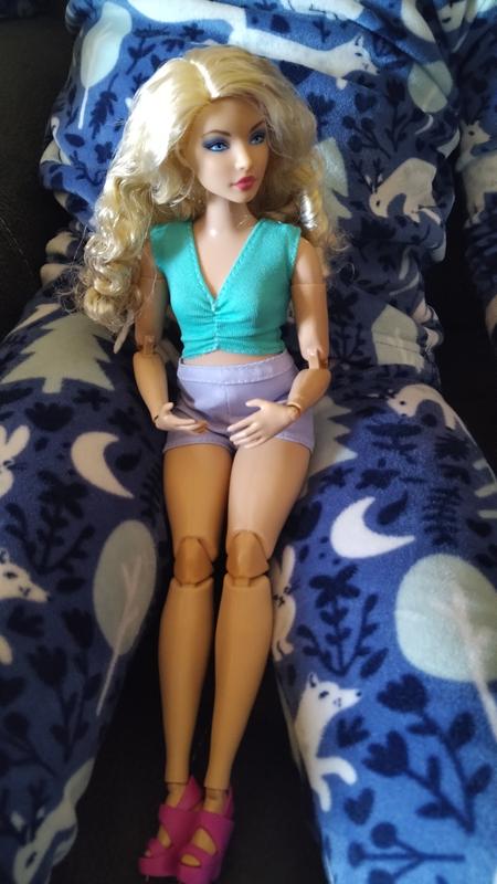 Barbie Looks Doll, Blonde, Color Block Outfit with Waist Cut-Out 