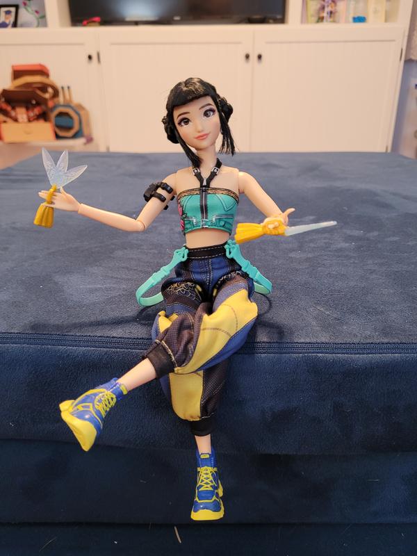 Customer photo for "Perfect doll for Kpop Demon Hunter Fans"