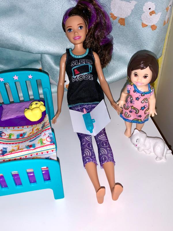 BARBIE Skipper Babysitters Inc BEDTIME Playset With Bed and Doll Figures FHY97 