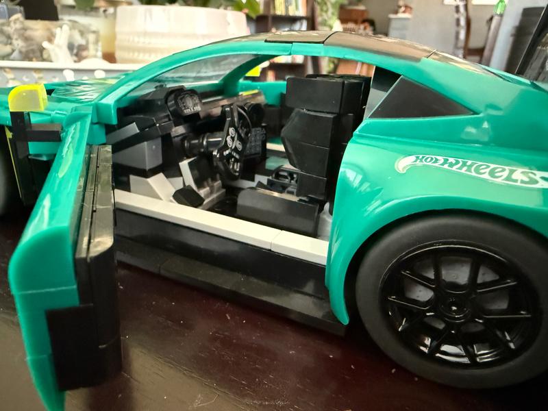 Customer photo for "Such a cool car!"