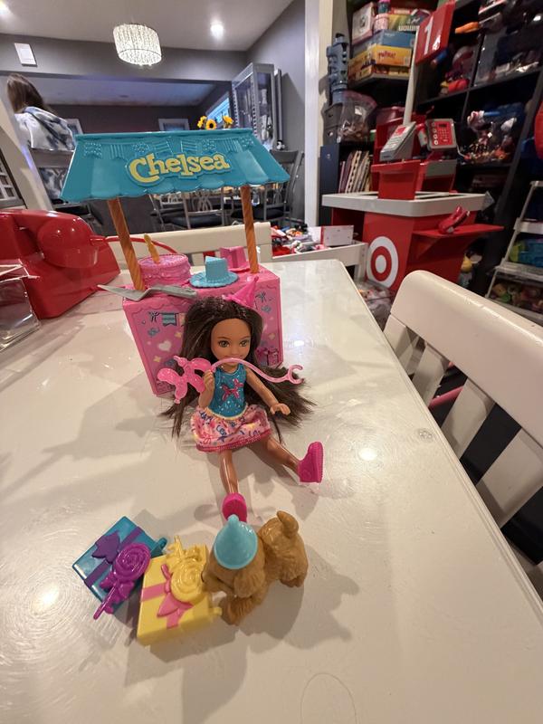 Customer carousel item 8.